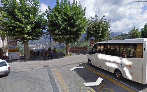 Stazione autobus e Start sentieri